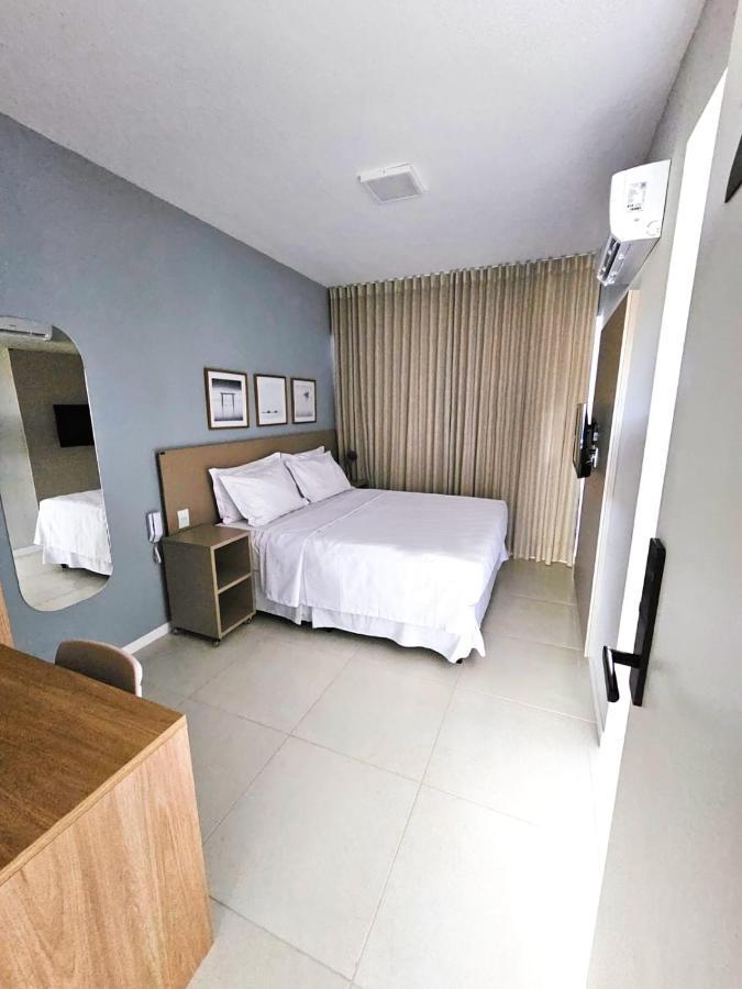 לאורו דה פרייטס Aero Hotel Salvador Aeroporto מראה חיצוני תמונה