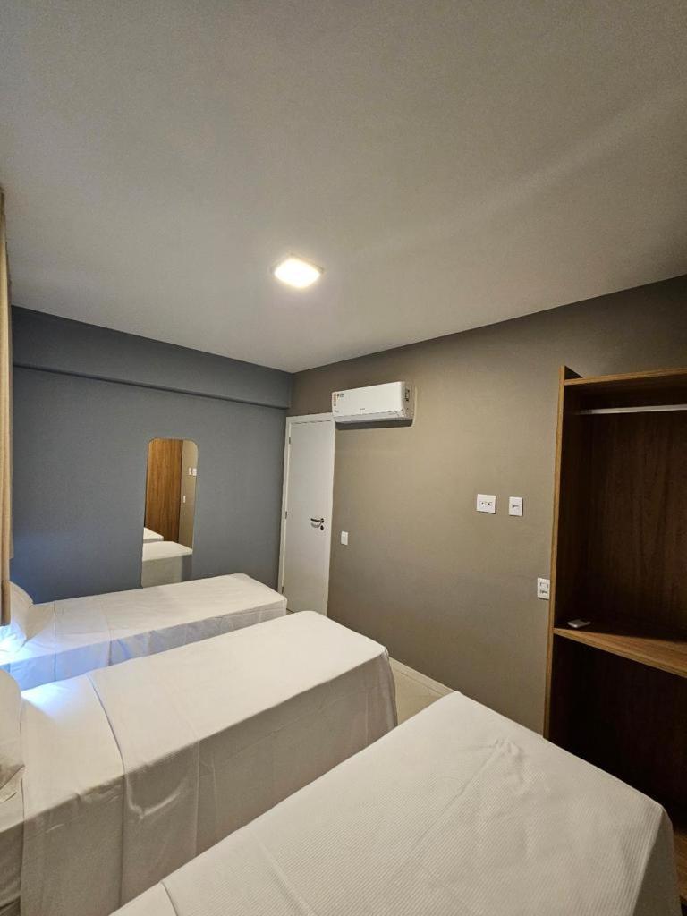 לאורו דה פרייטס Aero Hotel Salvador Aeroporto מראה חיצוני תמונה